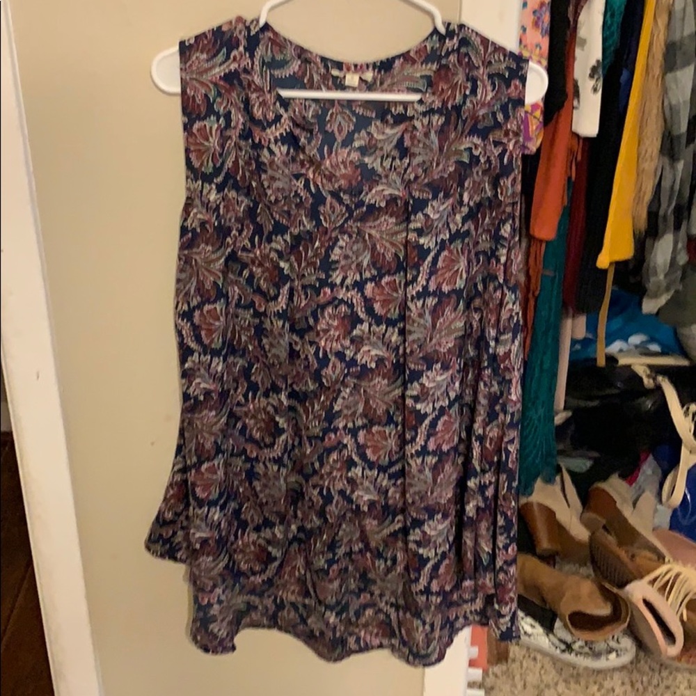 Purple sleeveless blouse